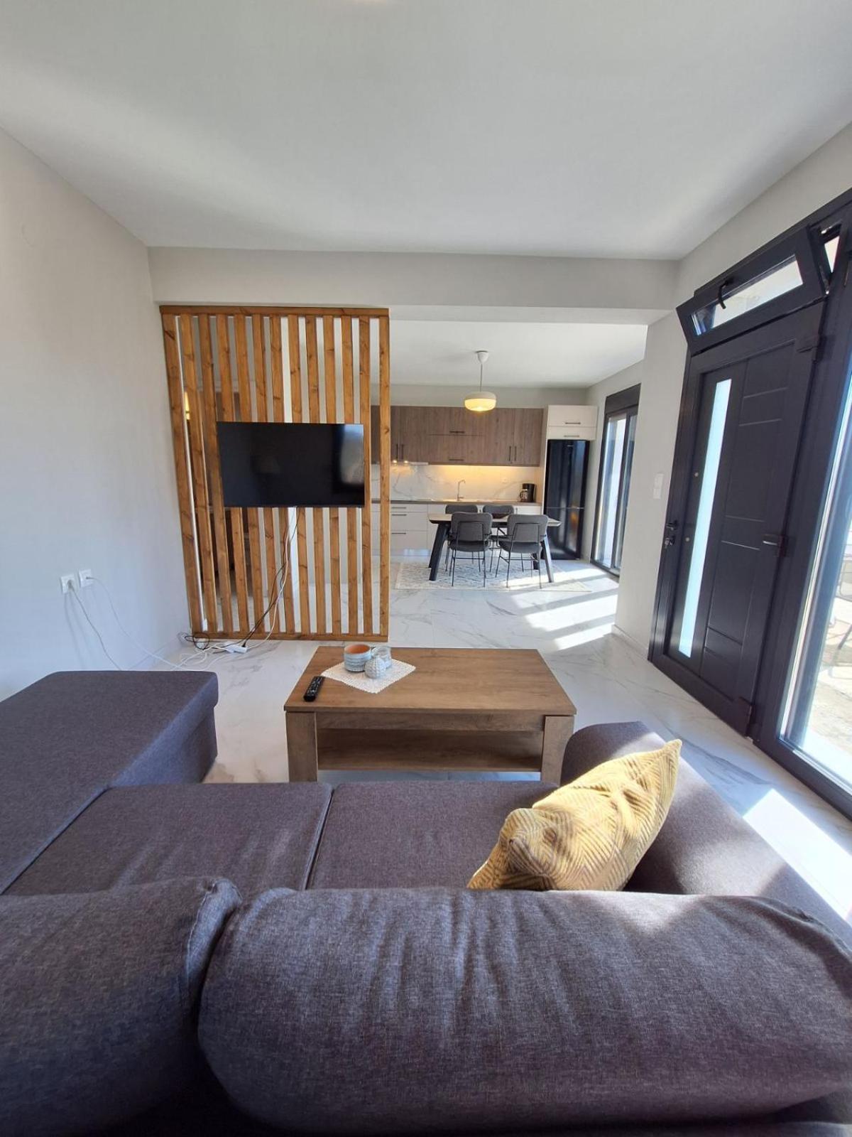P&M Apartment Ioannina Extérieur photo